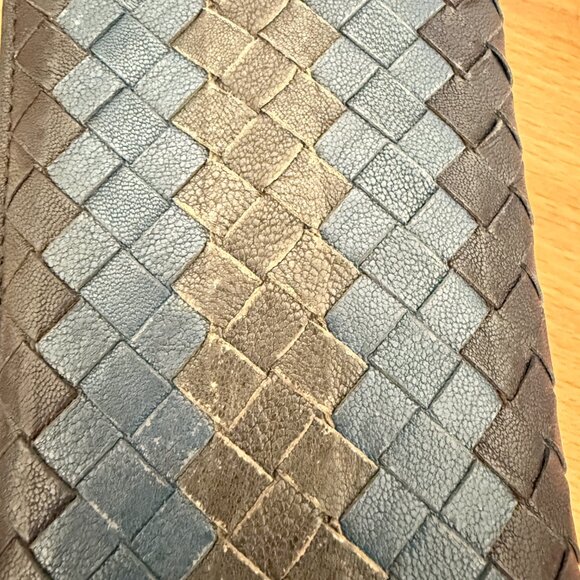 $1295 Authentic BOTTEGA VENETA Made in ITALY Black-Blue Leather Long Wallet - Picture 6 of 12